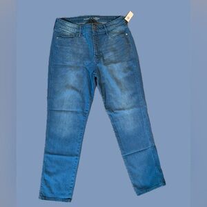 Old Navy Women's Straight Leg Jeans in Blue